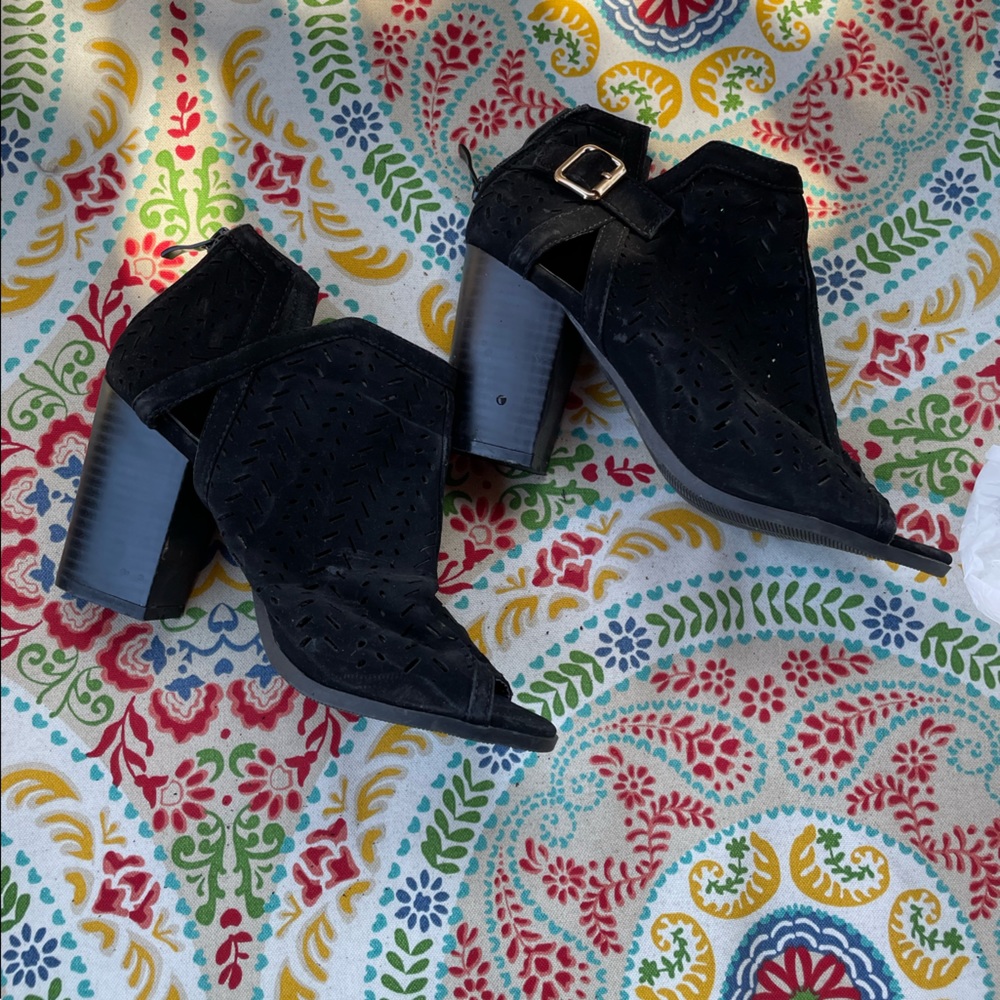 7.5 healed boots
